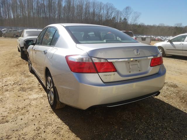 Photo 2 VIN: 1HGCR2F35DA135282 - HONDA ACCORD LX 