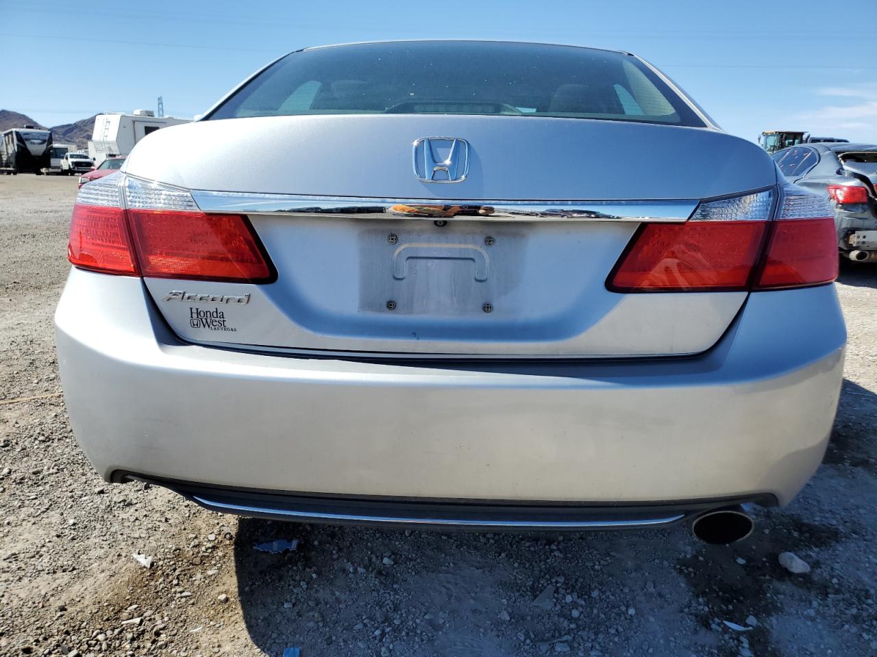 Photo 5 VIN: 1HGCR2F35DA184353 - HONDA ACCORD 