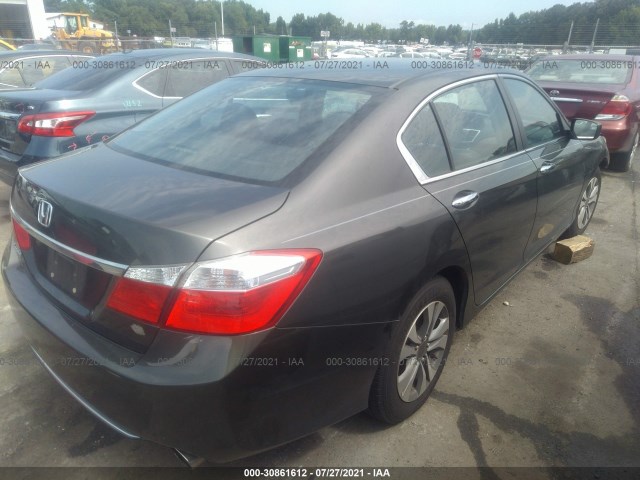 Photo 3 VIN: 1HGCR2F35DA207257 - HONDA ACCORD SDN 