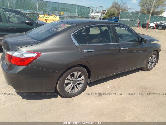 Photo 3 VIN: 1HGCR2F35DA208456 - HONDA ACCORD SDN 