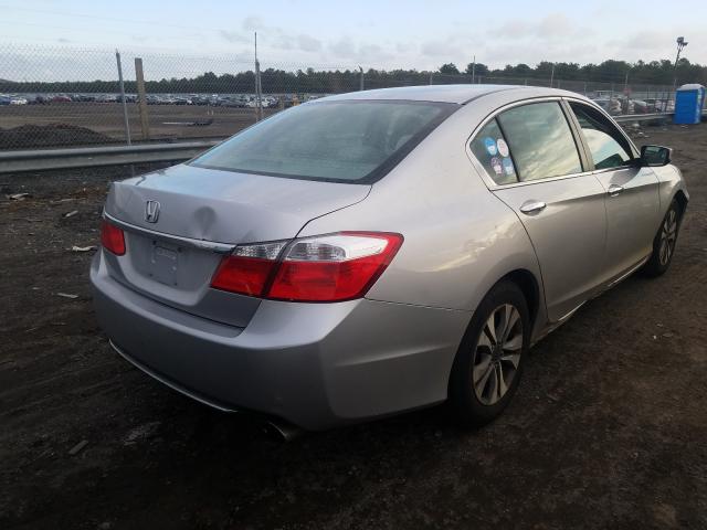 Photo 3 VIN: 1HGCR2F35DA258886 - HONDA ACCORD SDN 