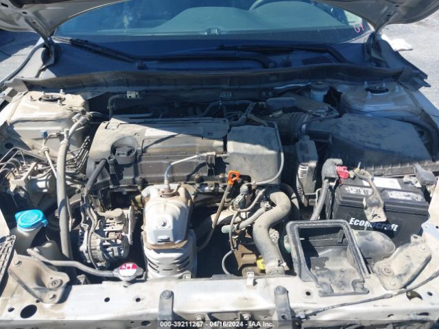 Photo 9 VIN: 1HGCR2F35EA014348 - HONDA ACCORD 