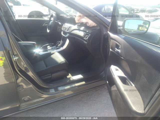 Photo 4 VIN: 1HGCR2F35EA016780 - HONDA ACCORD SEDAN 