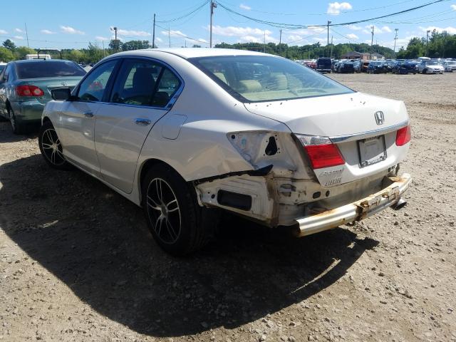 Photo 2 VIN: 1HGCR2F35EA027813 - HONDA ACCORD LX 