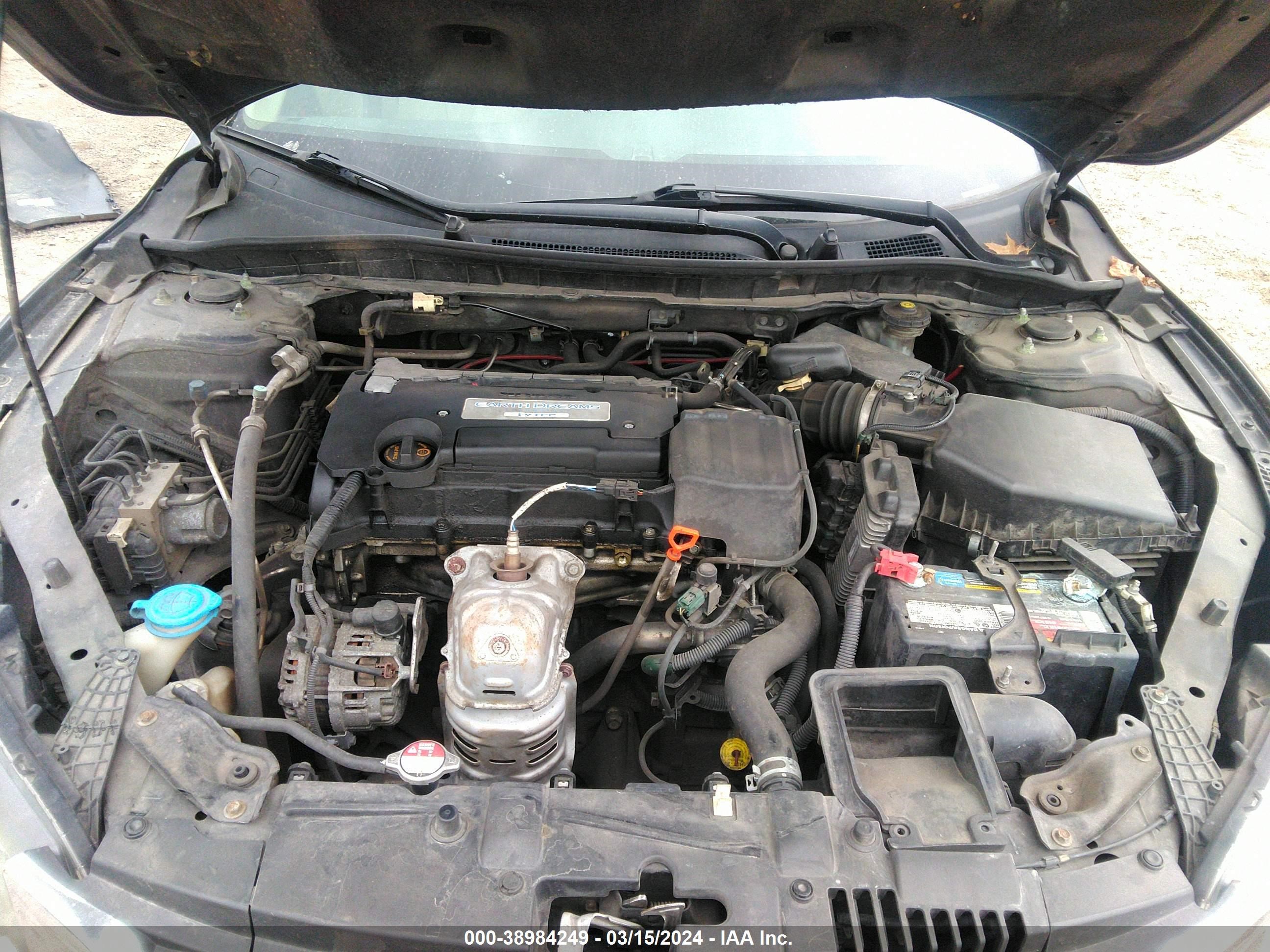 Photo 9 VIN: 1HGCR2F35EA038388 - HONDA ACCORD 