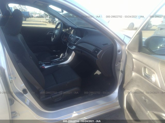 Photo 4 VIN: 1HGCR2F35EA129905 - HONDA ACCORD SEDAN 