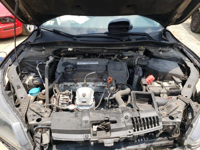 Photo 6 VIN: 1HGCR2F35EA142704 - HONDA ACCORD LX 