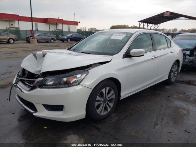 Photo 1 VIN: 1HGCR2F35EA206210 - HONDA ACCORD 