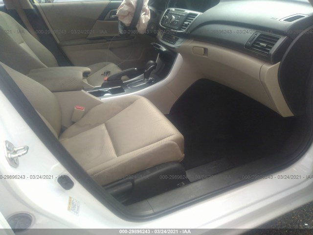 Photo 4 VIN: 1HGCR2F35EA264656 - HONDA ACCORD SEDAN 