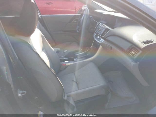 Photo 4 VIN: 1HGCR2F35FA025349 - HONDA ACCORD 