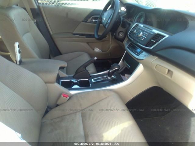 Photo 4 VIN: 1HGCR2F35FA026114 - HONDA ACCORD SEDAN 