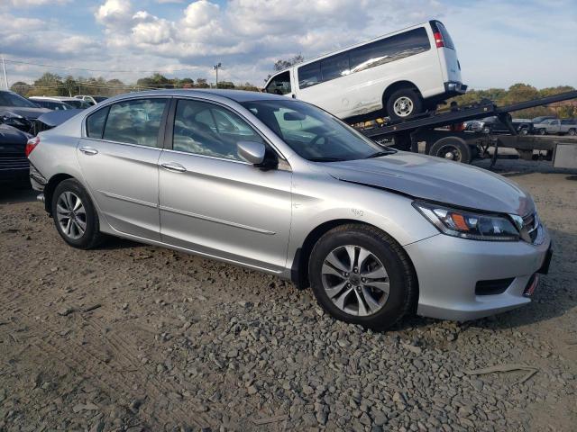 Photo 3 VIN: 1HGCR2F35FA028073 - HONDA ACCORD 