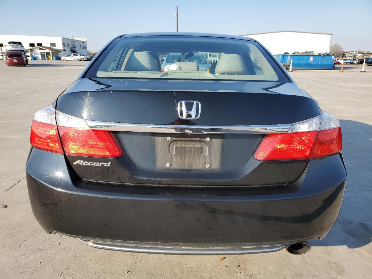 Photo 5 VIN: 1HGCR2F35FA029739 - HONDA ACCORD 