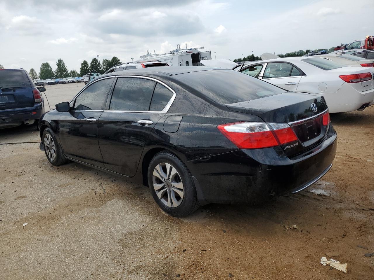 Photo 1 VIN: 1HGCR2F35FA045956 - HONDA ACCORD 