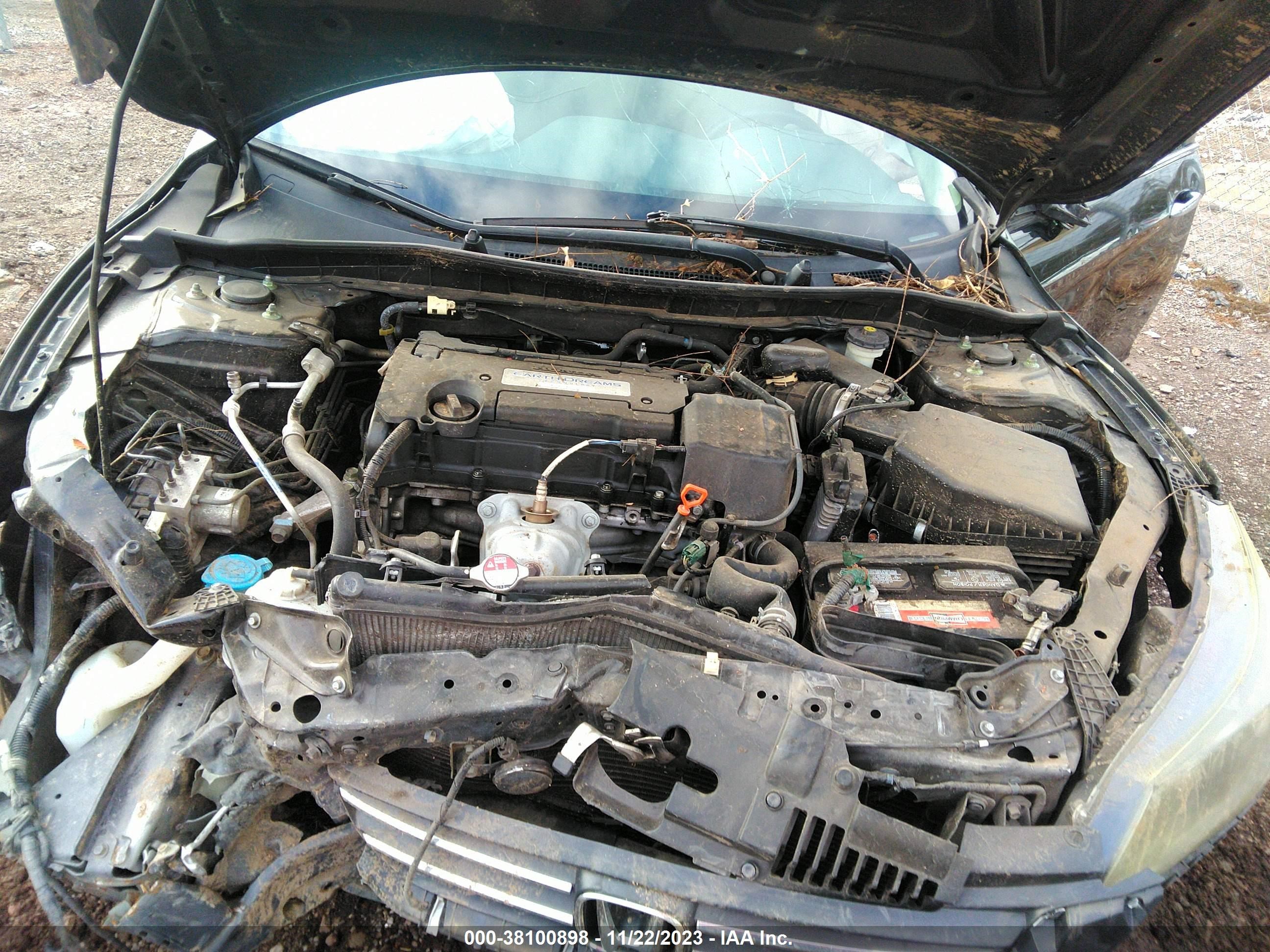 Photo 9 VIN: 1HGCR2F35FA055421 - HONDA ACCORD 