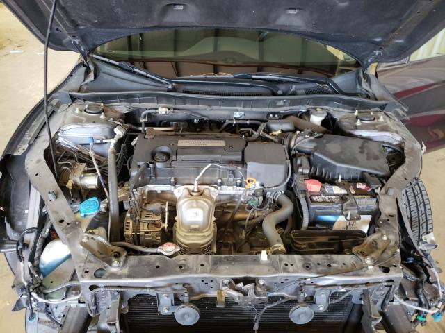 Photo 6 VIN: 1HGCR2F35FA057508 - HONDA ACCORD LX 