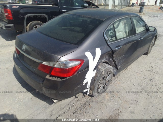 Photo 3 VIN: 1HGCR2F35FA124379 - HONDA ACCORD SEDAN 