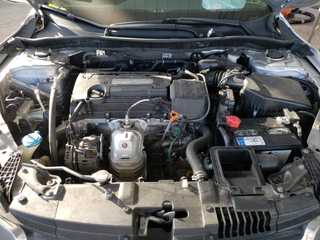 Photo 6 VIN: 1HGCR2F35FA164610 - HONDA ACCORD LX 