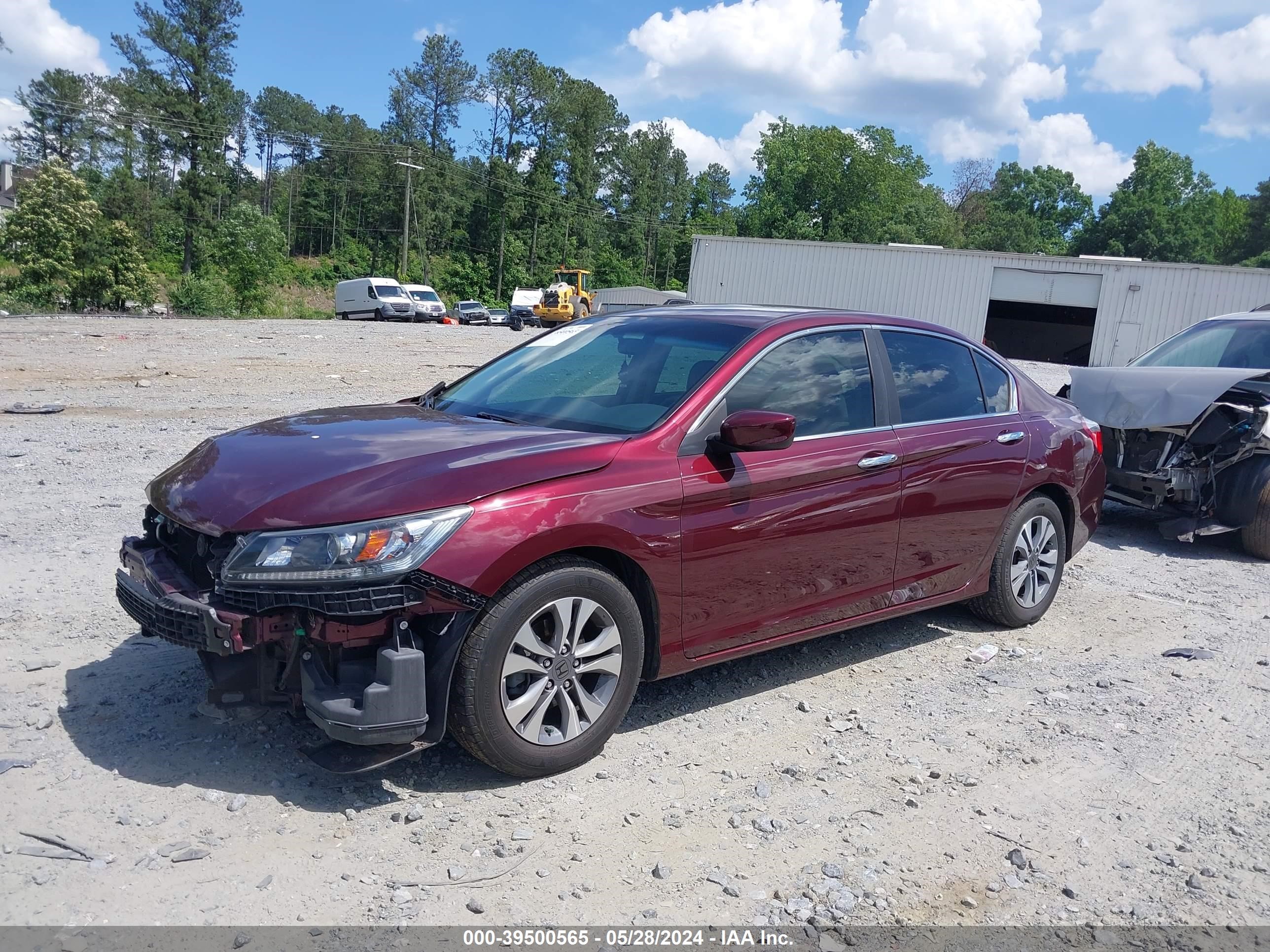 Photo 1 VIN: 1HGCR2F35FA185375 - HONDA ACCORD 