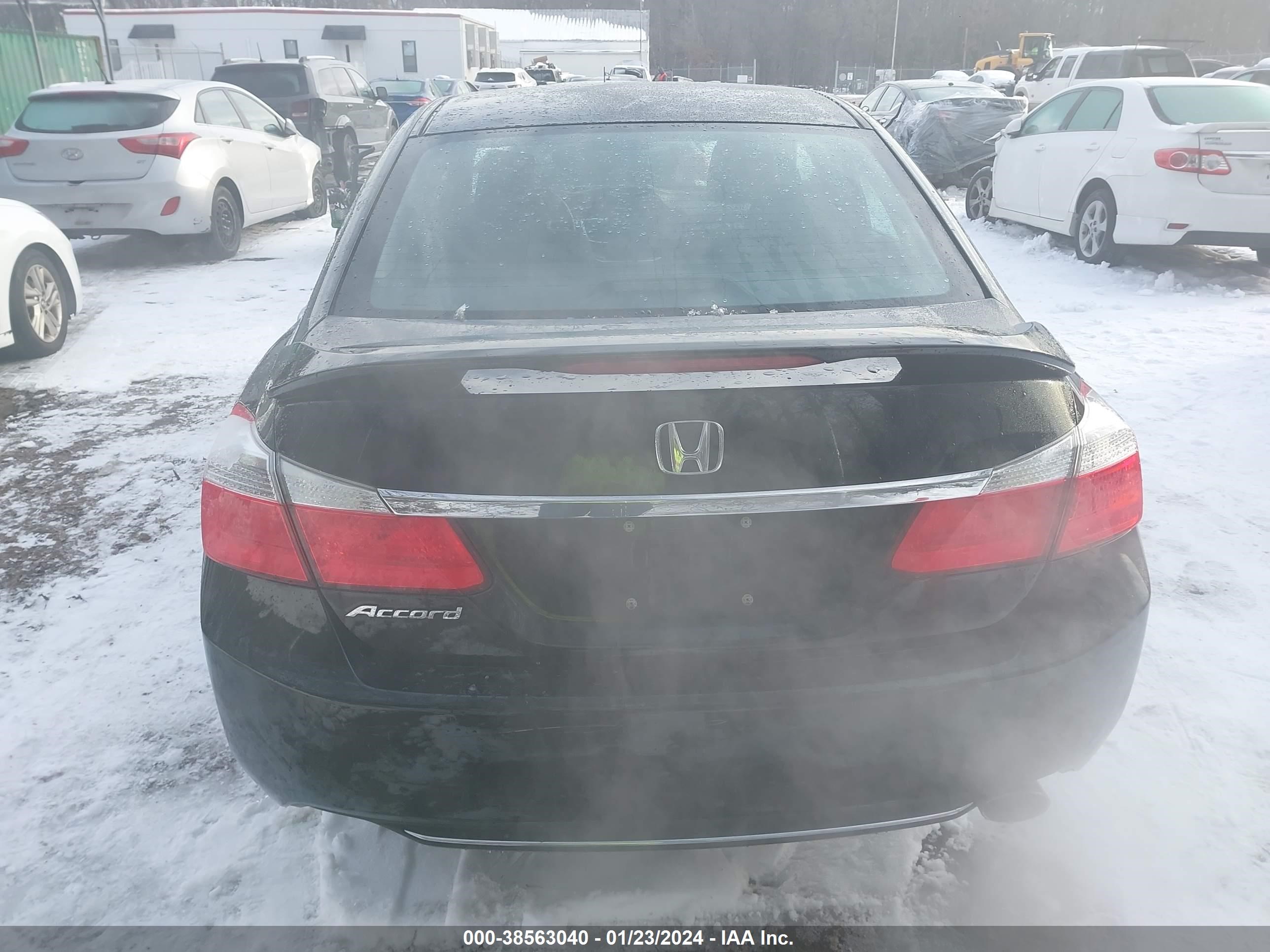 Photo 15 VIN: 1HGCR2F35FA209741 - HONDA ACCORD 