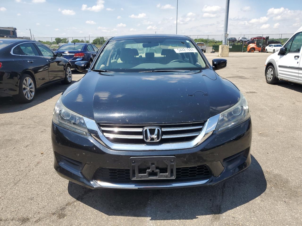 Photo 4 VIN: 1HGCR2F35FA268191 - HONDA ACCORD 