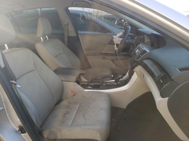 Photo 4 VIN: 1HGCR2F35GA013560 - HONDA ACCORD LX 