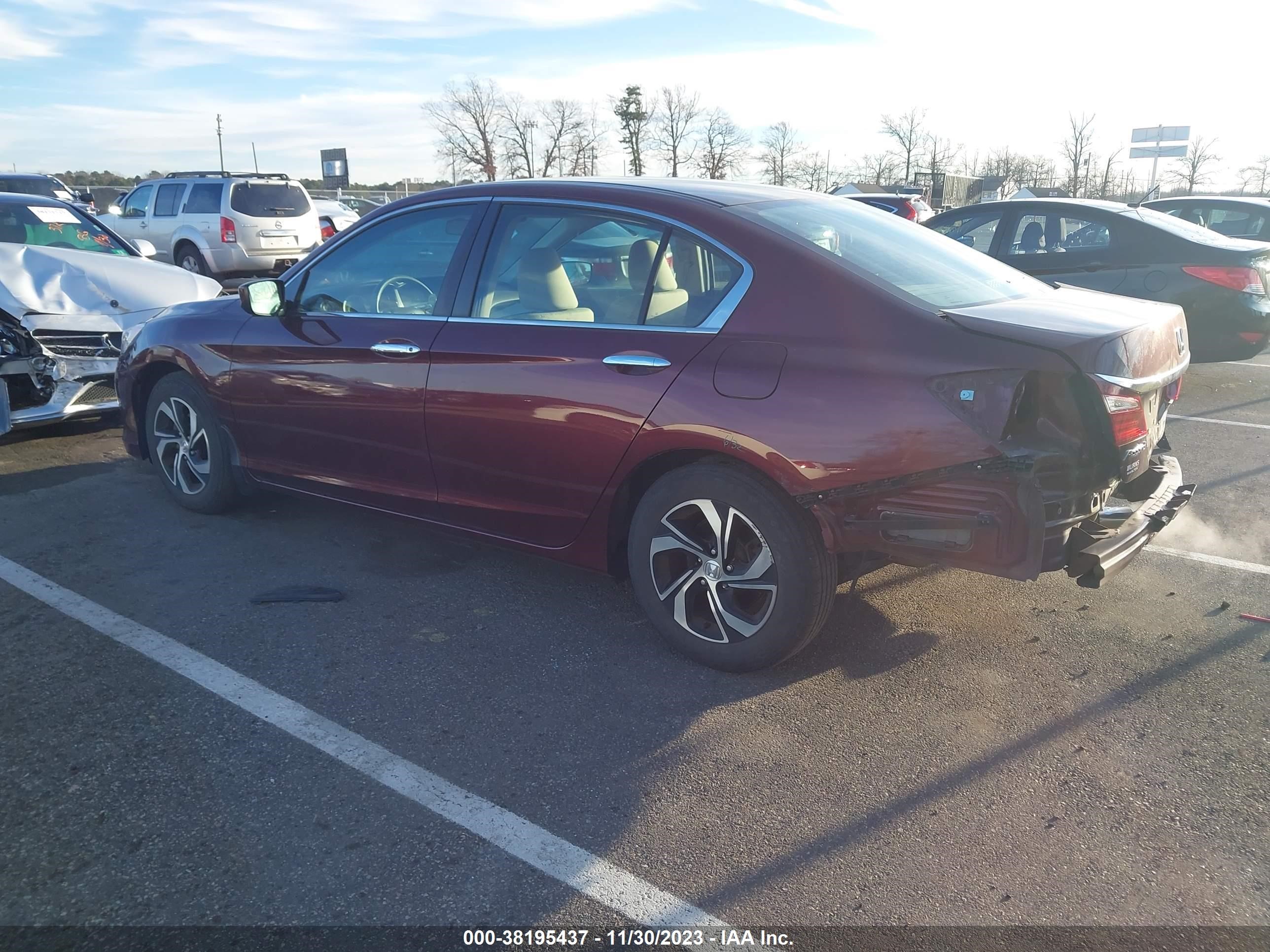 Photo 2 VIN: 1HGCR2F35GA144892 - HONDA ACCORD 