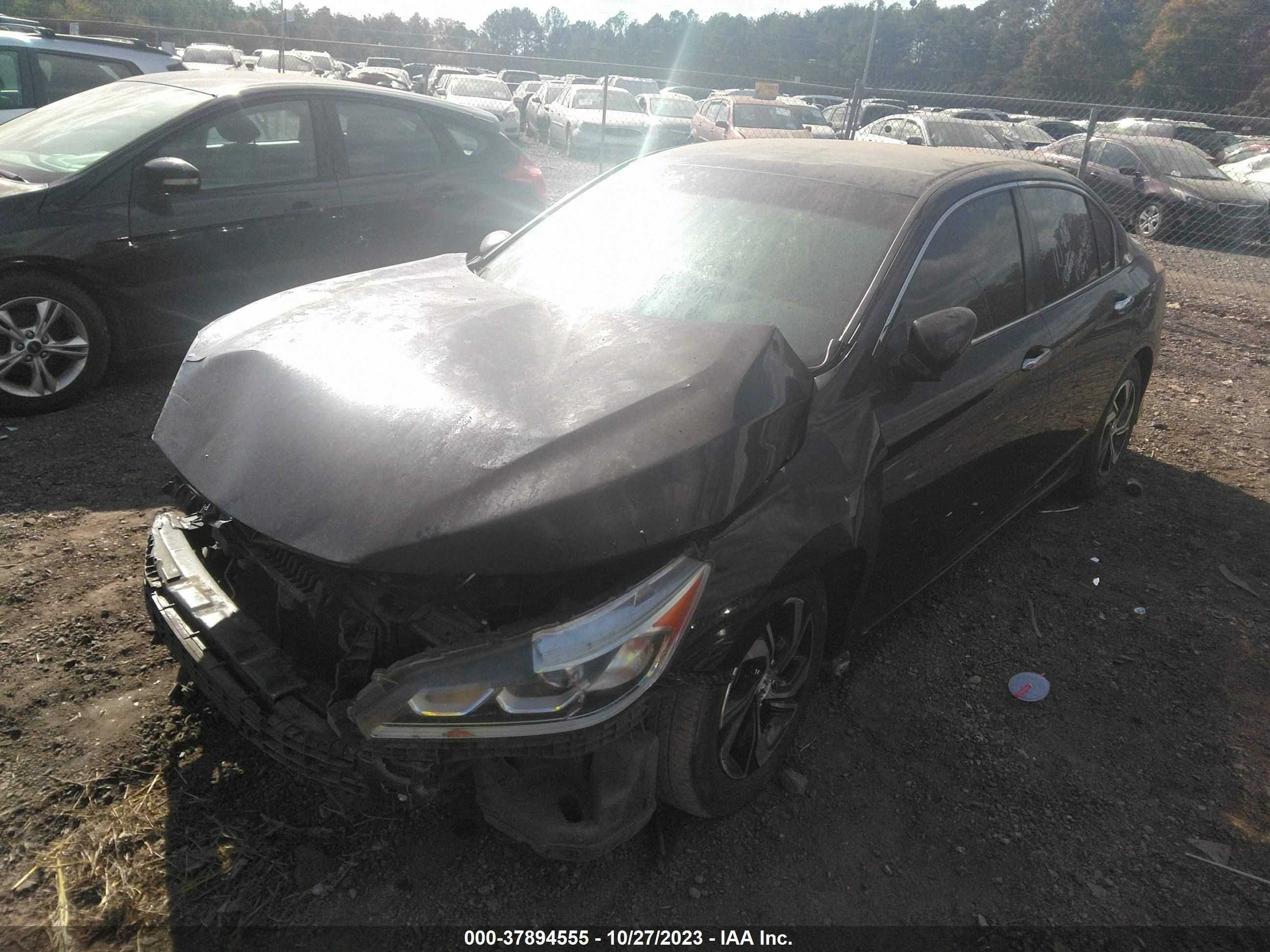 Photo 1 VIN: 1HGCR2F35GA184552 - HONDA ACCORD 