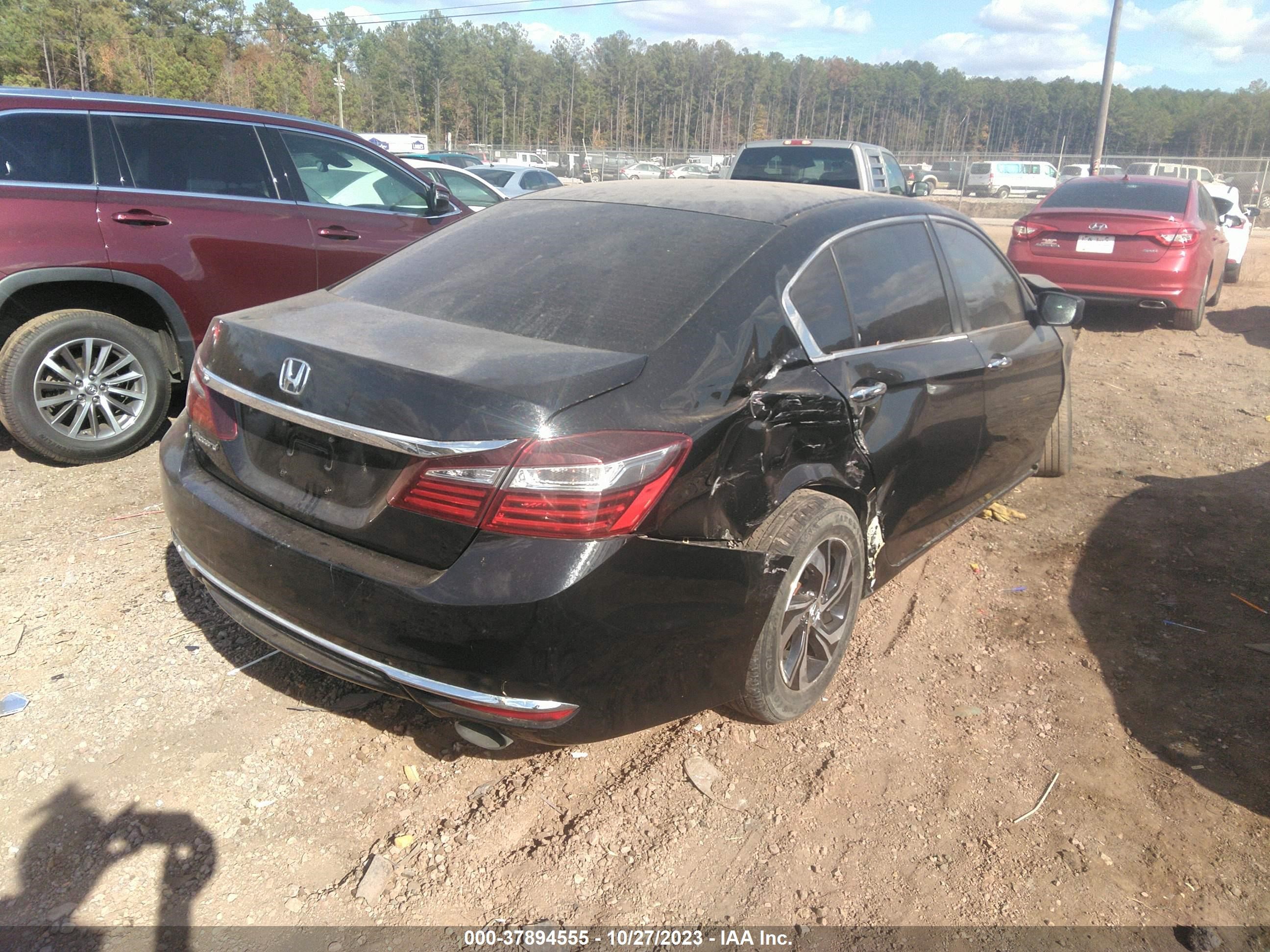 Photo 3 VIN: 1HGCR2F35GA184552 - HONDA ACCORD 