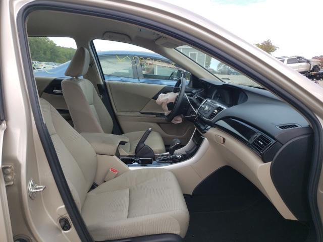 Photo 4 VIN: 1HGCR2F35GA191002 - HONDA ACCORD LX 