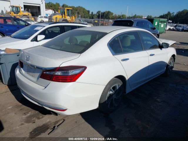 Photo 3 VIN: 1HGCR2F35HA050643 - HONDA ACCORD 