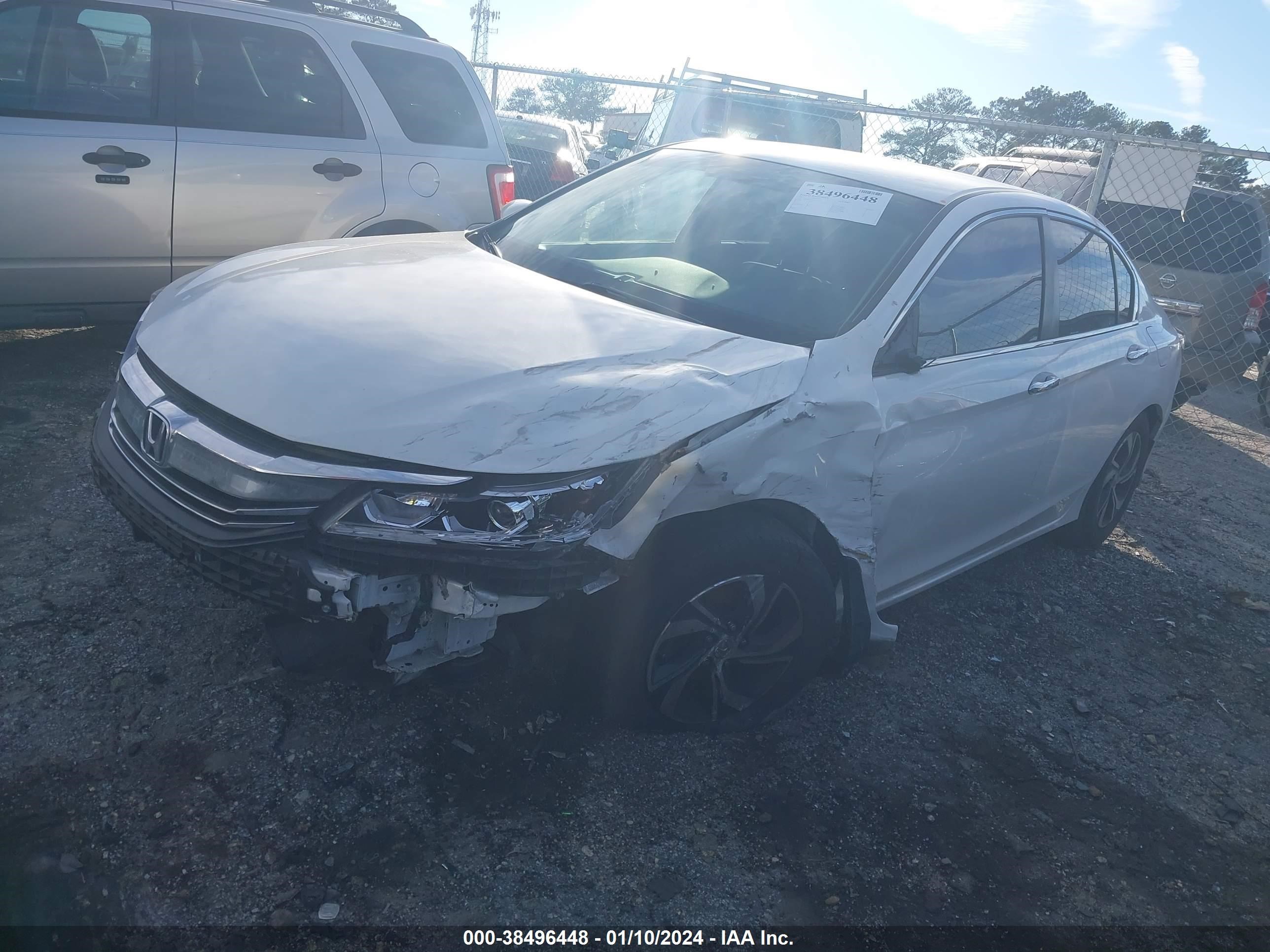 Photo 1 VIN: 1HGCR2F35HA112946 - HONDA ACCORD 