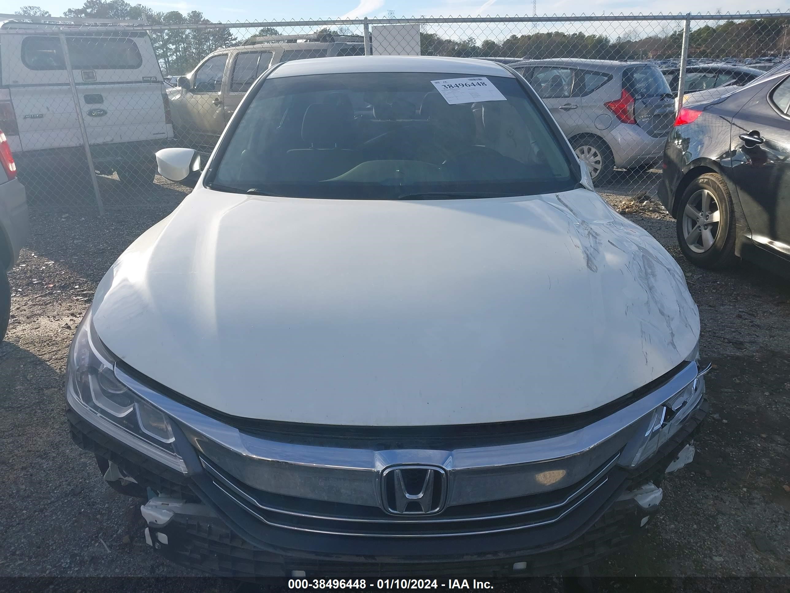 Photo 11 VIN: 1HGCR2F35HA112946 - HONDA ACCORD 