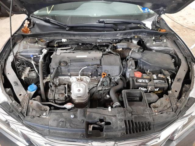 Photo 6 VIN: 1HGCR2F35HA157952 - HONDA ACCORD LX 