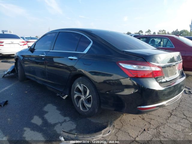 Photo 2 VIN: 1HGCR2F35HA163699 - HONDA ACCORD 