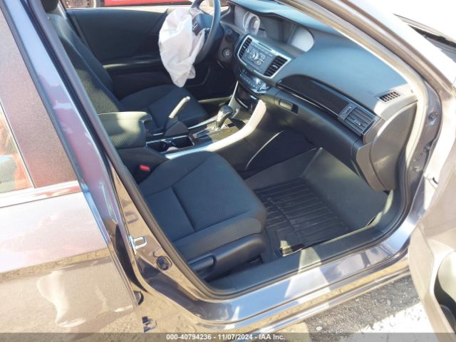 Photo 4 VIN: 1HGCR2F35HA195097 - HONDA ACCORD 