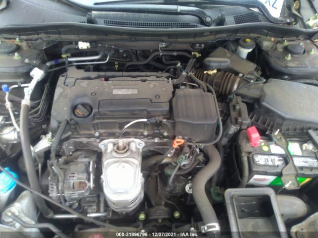 Photo 9 VIN: 1HGCR2F35HA235808 - HONDA ACCORD SEDAN 