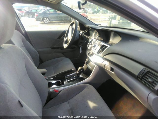 Photo 4 VIN: 1HGCR2F36DA148560 - HONDA ACCORD SDN 