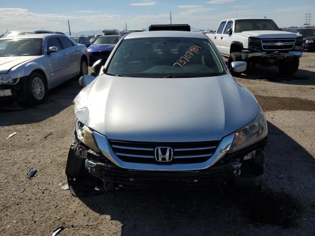 Photo 4 VIN: 1HGCR2F36DA154228 - HONDA ACCORD LX 