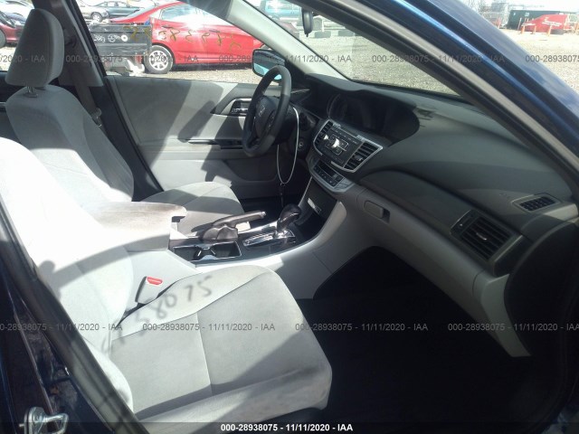 Photo 4 VIN: 1HGCR2F36DA160529 - HONDA ACCORD SDN 