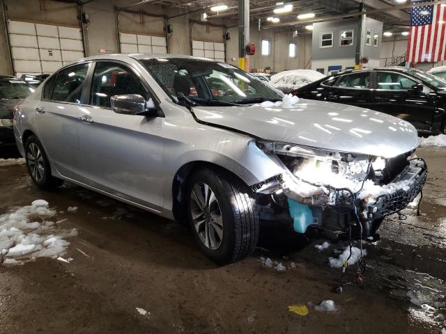 Photo 3 VIN: 1HGCR2F36DA172213 - HONDA ACCORD LX 