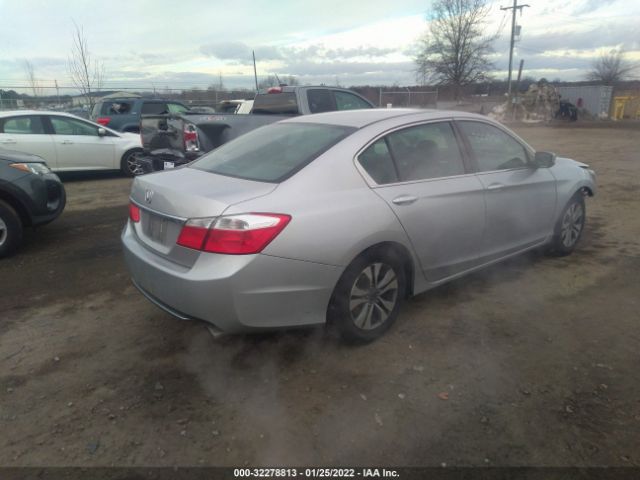 Photo 3 VIN: 1HGCR2F36EA106603 - HONDA ACCORD SEDAN 