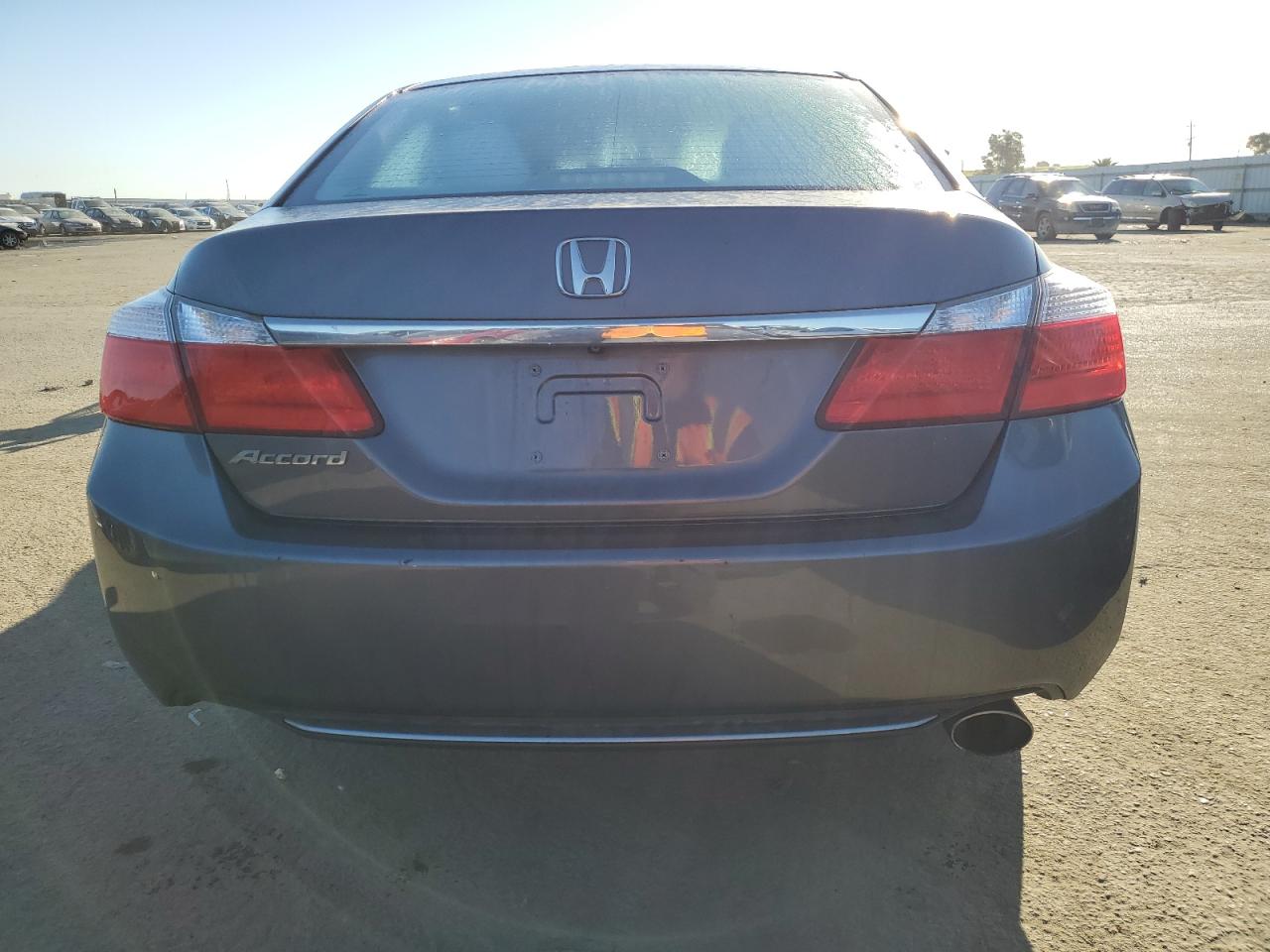 Photo 5 VIN: 1HGCR2F36EA185271 - HONDA ACCORD 