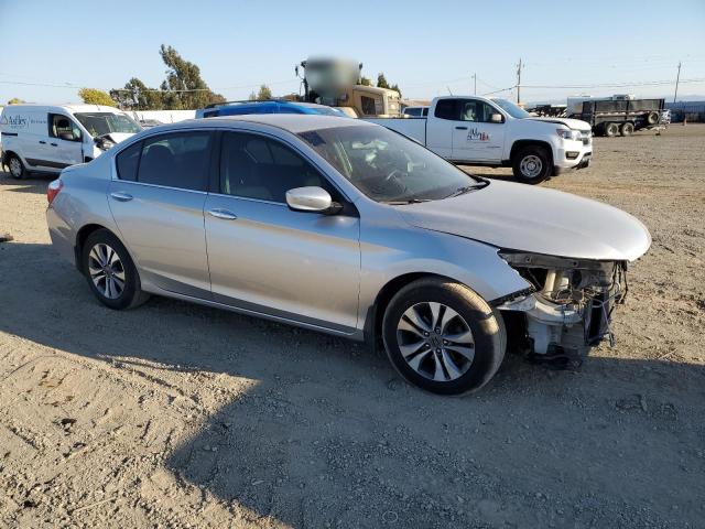 Photo 3 VIN: 1HGCR2F36EA233268 - HONDA ACCORD LX 