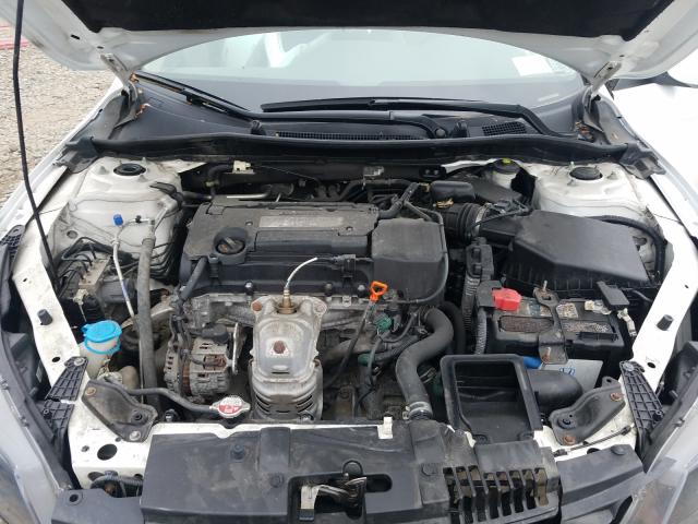 Photo 6 VIN: 1HGCR2F36EA297651 - HONDA ACCORD LX 