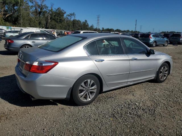 Photo 2 VIN: 1HGCR2F36FA063091 - HONDA ACCORD LX 