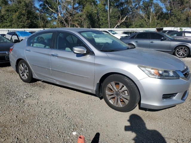 Photo 3 VIN: 1HGCR2F36FA063091 - HONDA ACCORD LX 