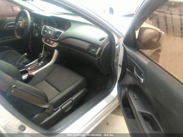 Photo 4 VIN: 1HGCR2F36FA110216 - HONDA ACCORD SEDAN 