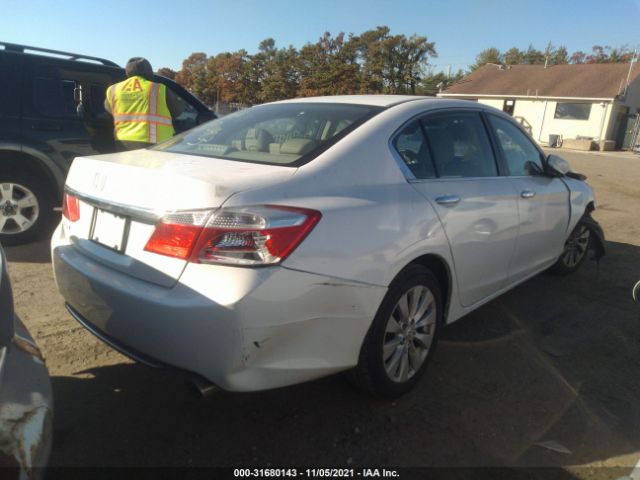 Photo 3 VIN: 1HGCR2F36FA154569 - HONDA ACCORD SEDAN 