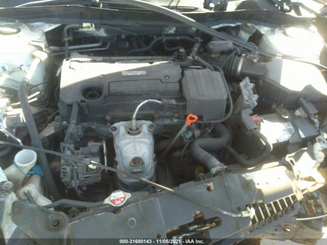 Photo 9 VIN: 1HGCR2F36FA154569 - HONDA ACCORD SEDAN 